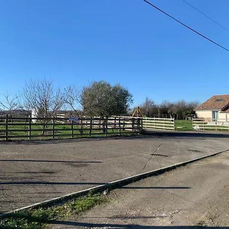 Au Calme Proche Chateau De Launac, Animaparc Apartment Launac