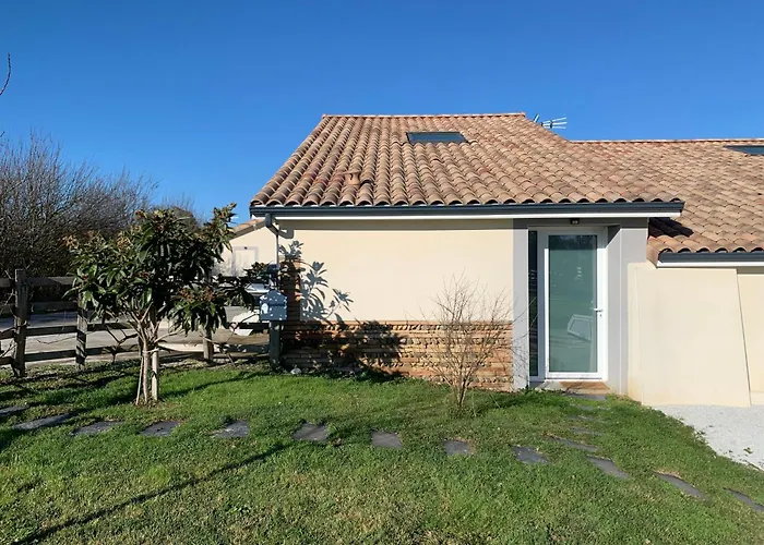 Au Calme Proche Chateau De Launac, Animaparc